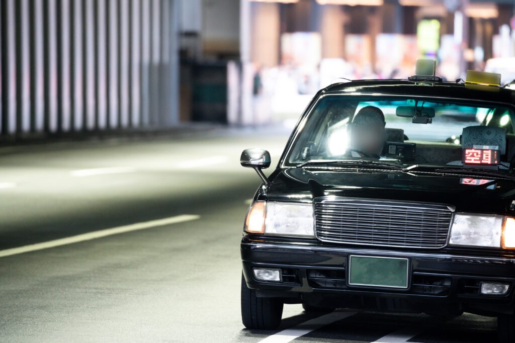 資格なしでもOK!タクシードライバーになる方法とは?